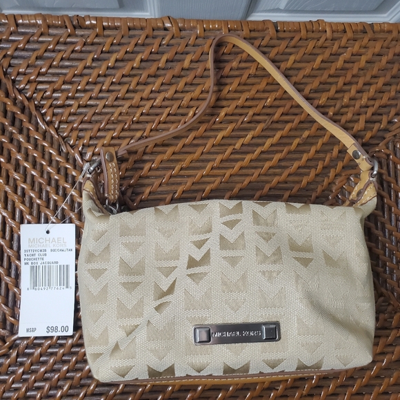 NWT Michael Kors Yacht Club Pouchette Vintage Mini Bag Beige Monogram - Picture 1 of 10